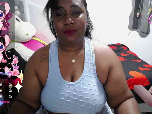 thickebonymilf webcam