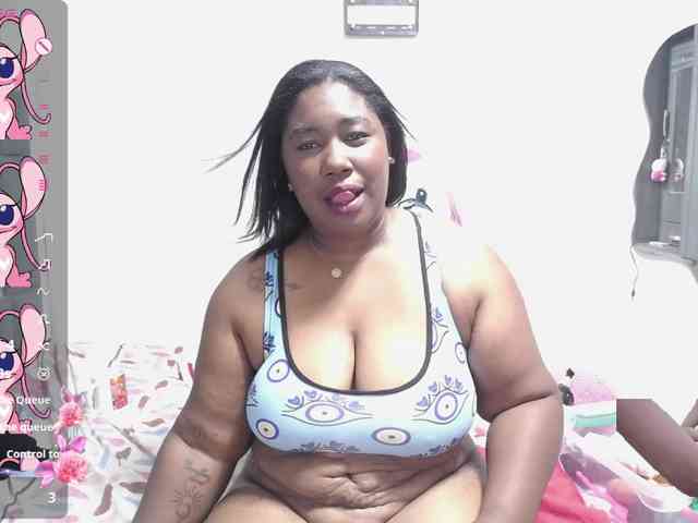 thickebonymilf webcam