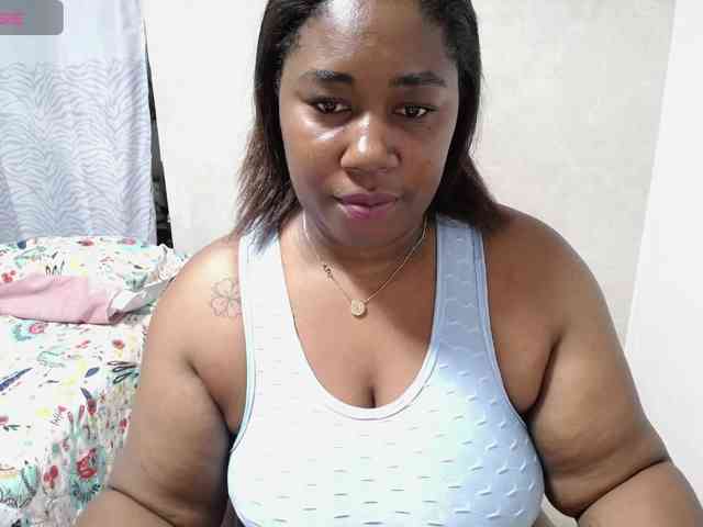 thickebonymilf webcam