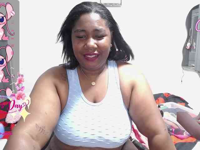 thickebonymilf webcam
