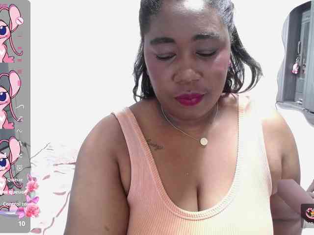 thickebonymilf webcam