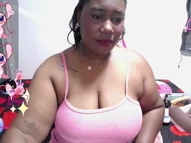 thickebonymilf webcam