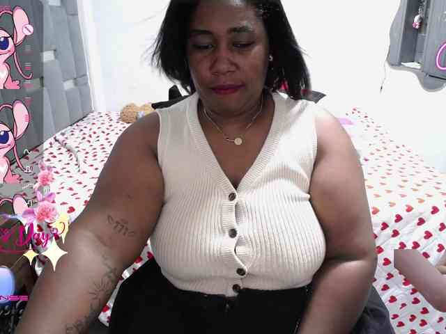 thickebonymilf webcam