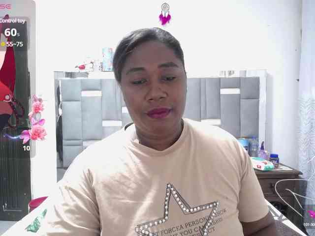 thickebonymilf webcam