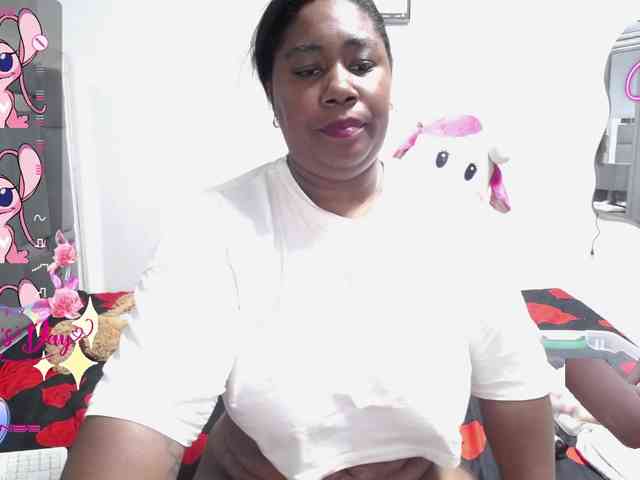 thickebonymilf webcam