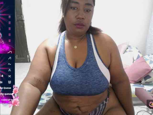 thickebonymilf webcam