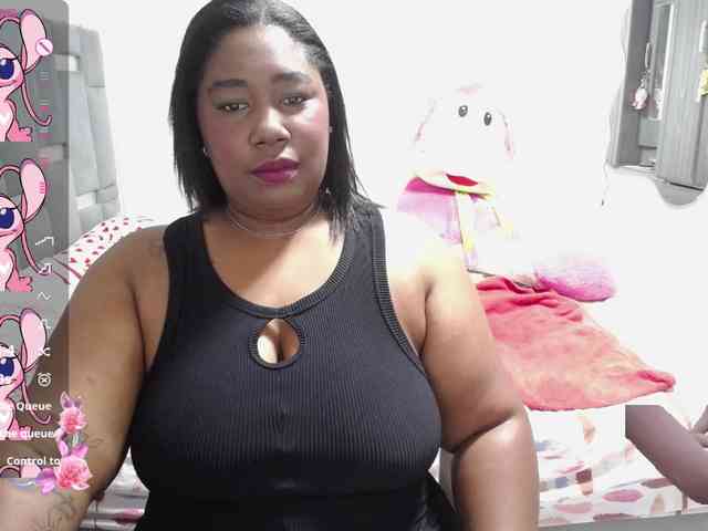 thickebonymilf webcam