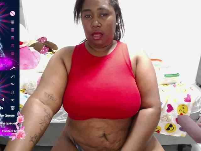 thickebonymilf webcam