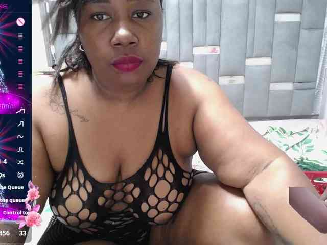 thickebonymilf thickebonymilf