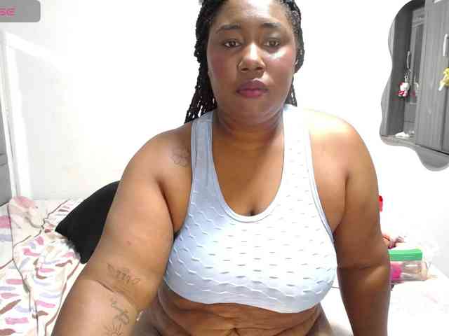 thickebonymilf webcam