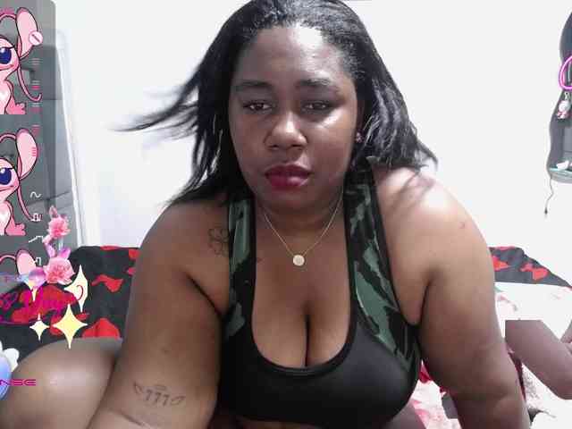 thickebonymilf webcam