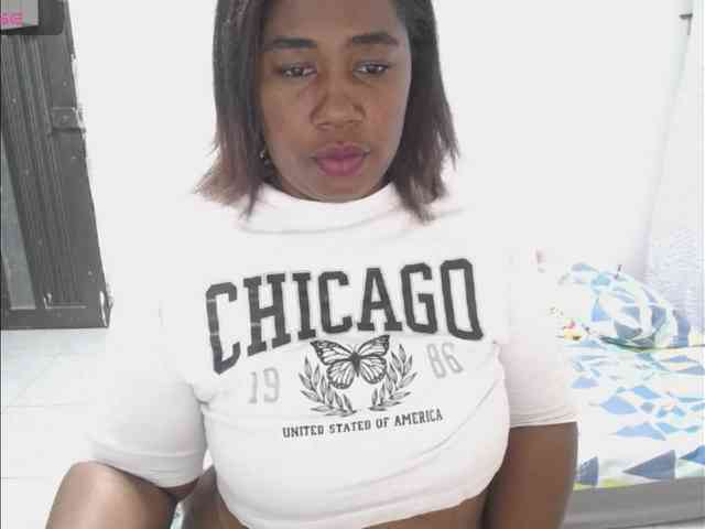 thickebonymilf webcam