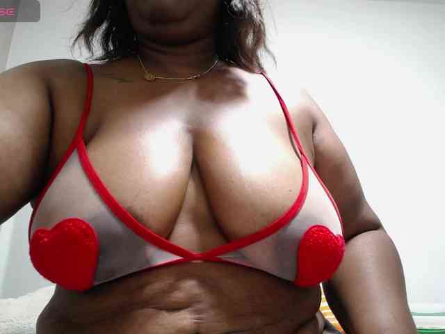 thickebonymilf webcam