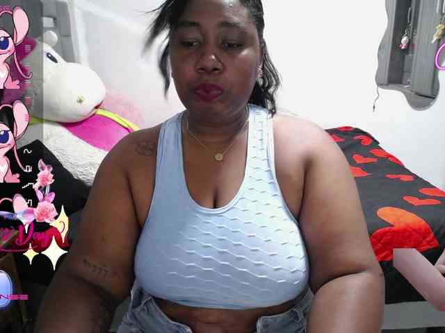 thickebonymilf webcam