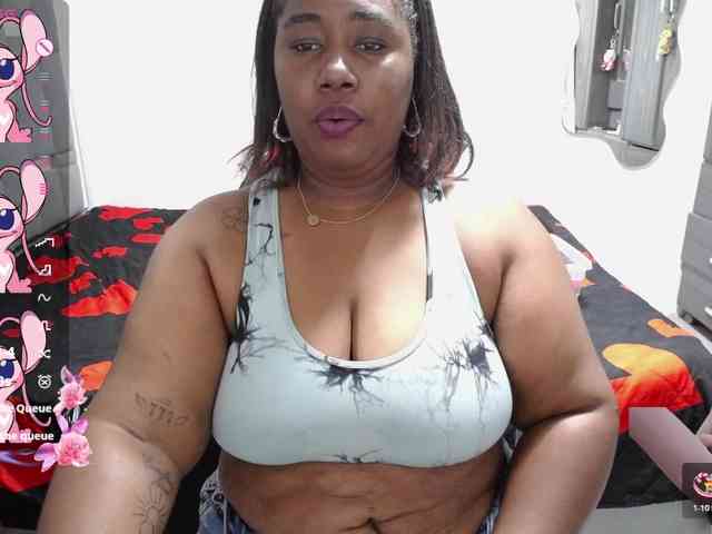 thickebonymilf webcam