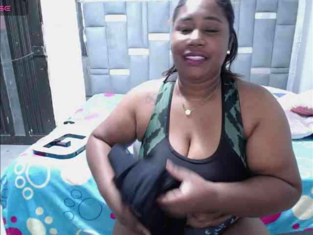 thickebonymilf thickebonymilf