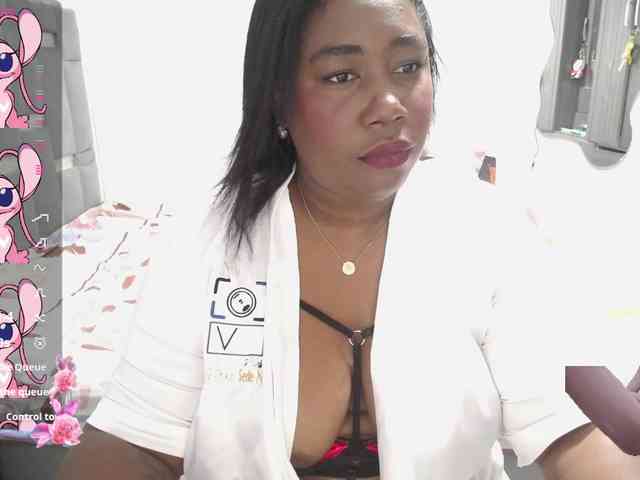 thickebonymilf webcam