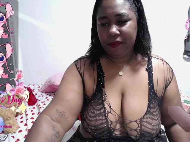 thickebonymilf webcam