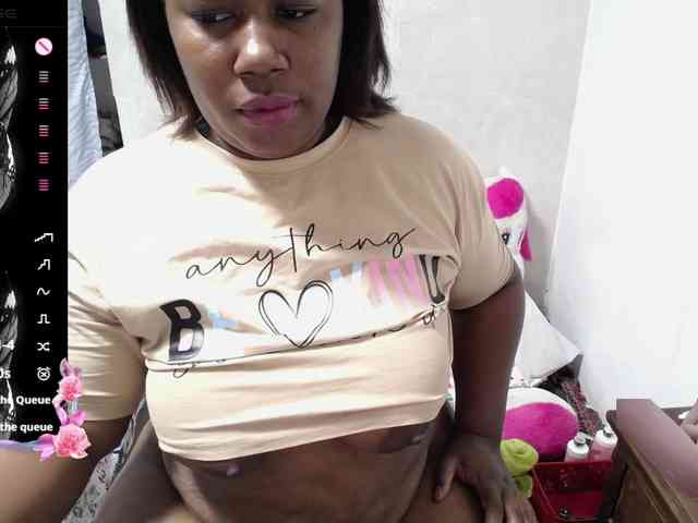 thickebonymilf webcam