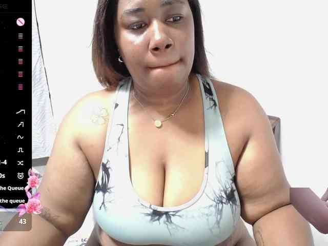 thickebonymilf webcam