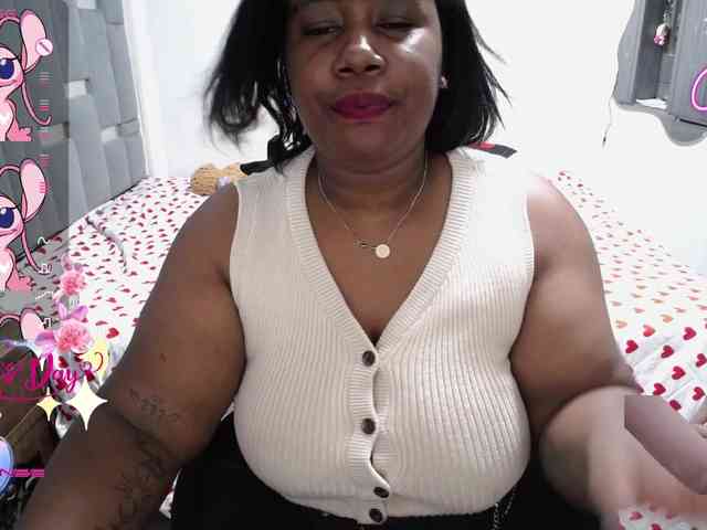 thickebonymilf webcam