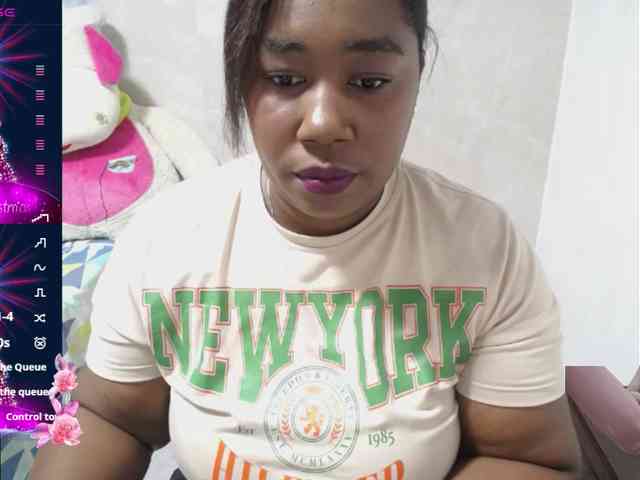 thickebonymilf webcam