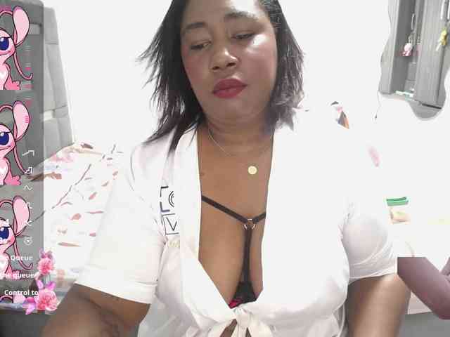 thickebonymilf webcam