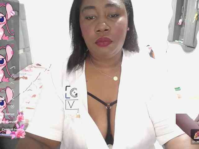 thickebonymilf webcam