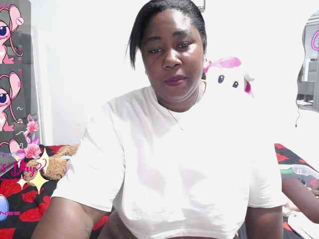 thickebonymilf webcam