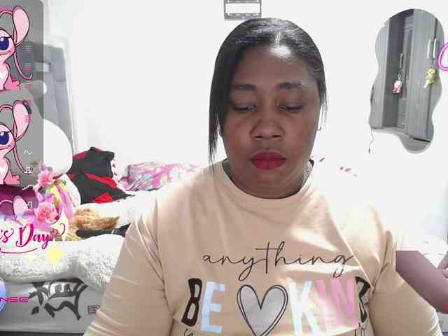 thickebonymilf webcam