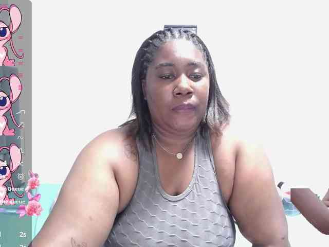 thickebonymilf webcam