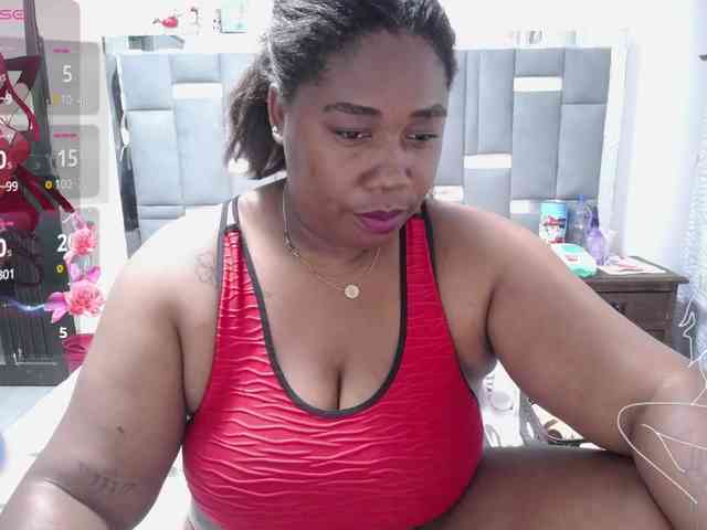 thickebonymilf webcam