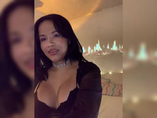 -Milaa-'s BongaCams show and profile