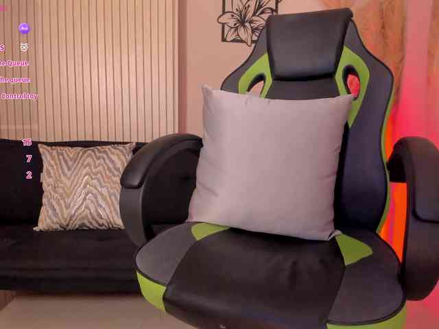 charlotte-Cox charlotte-Cox