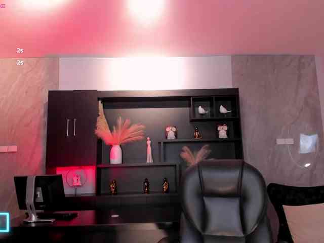 AlyssaDean AlyssaDean