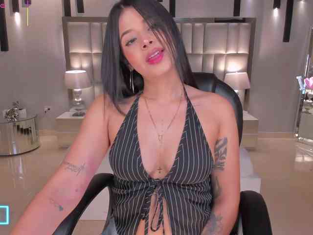 AlyssaDean AlyssaDean