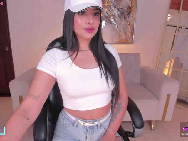 AlyssaDean Live Webcam on BongaCams