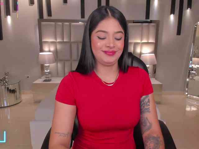 AlyssaDean AlyssaDean