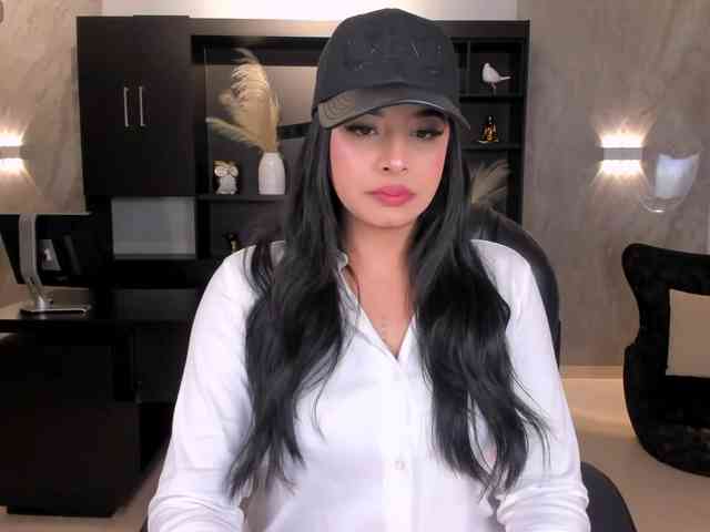 AlyssaDean AlyssaDean