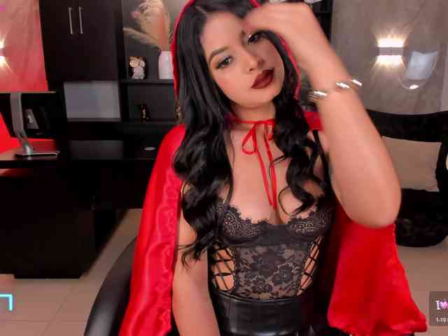 AlyssaDean AlyssaDean