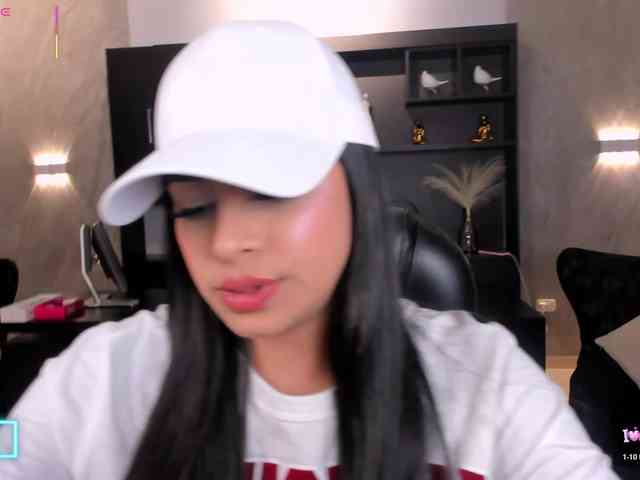 AlyssaDean AlyssaDean