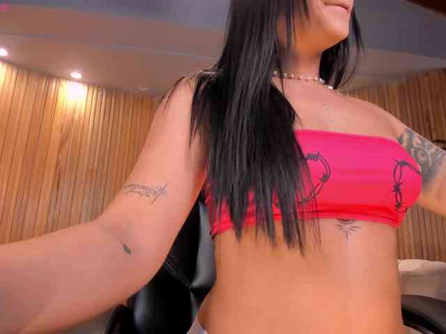 AlyssaDean webcam