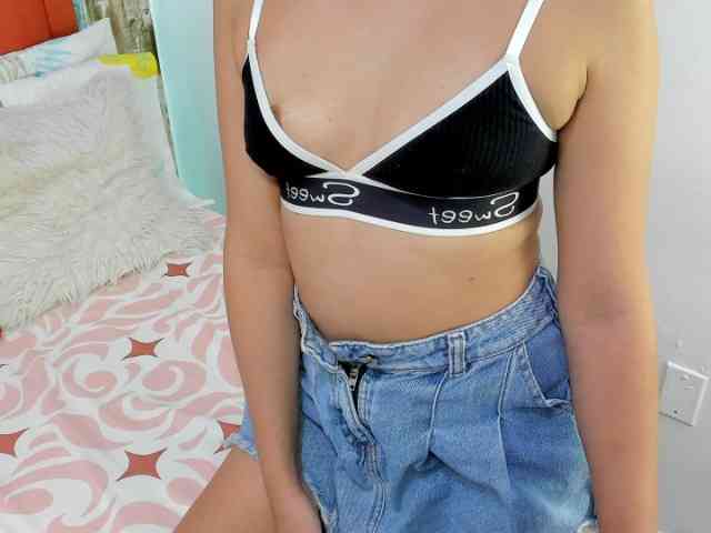 Oliiviia webcam