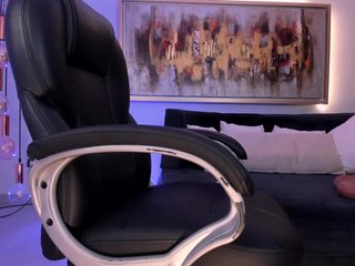 RoxanneHill Porn Show