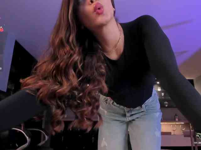 RoxanneHill RoxanneHill