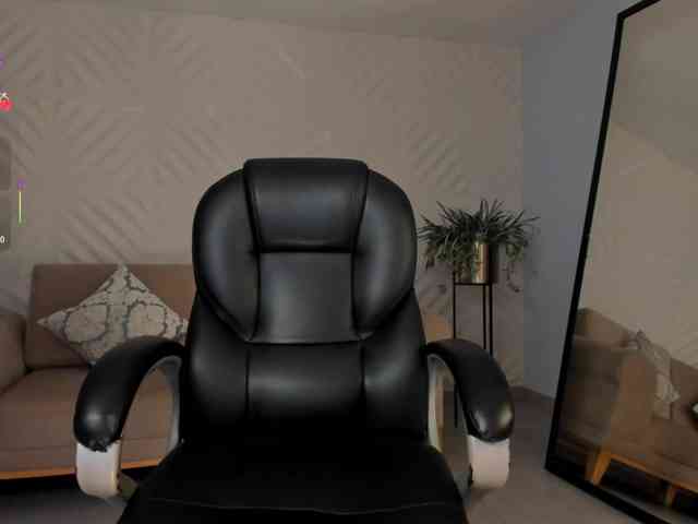 RoxanneHill webcam