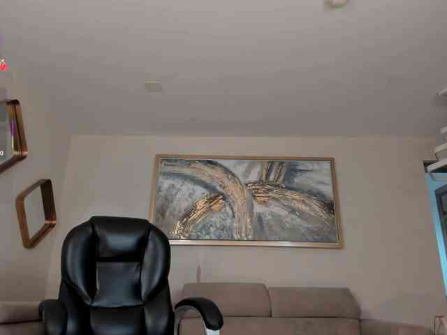 RoxanneHill webcam