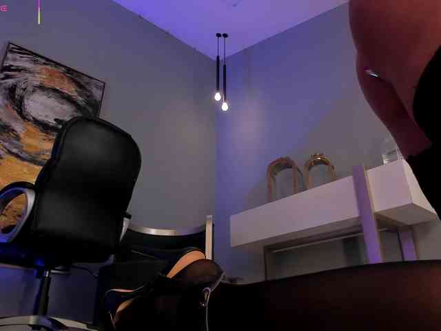 RoxanneHill RoxanneHill