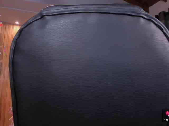 RoxanneHill webcam