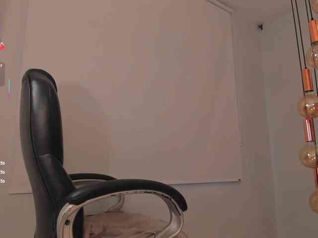 RoxanneHill Live Webcam on BongaCams